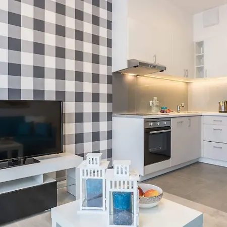 Dabrowskiego By The Railway Station *