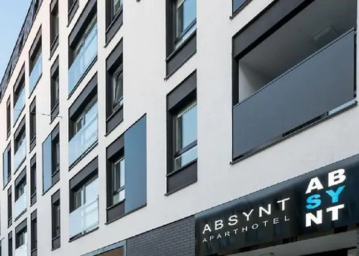 Dabrowskiego By The Railway Station Lägenhet *