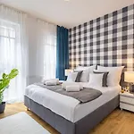 Apartmán Dabrowskiego By The Railway Station Vratislav