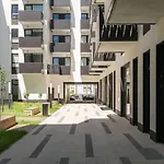 Dabrowskiego By The Railway Station Вроцлав