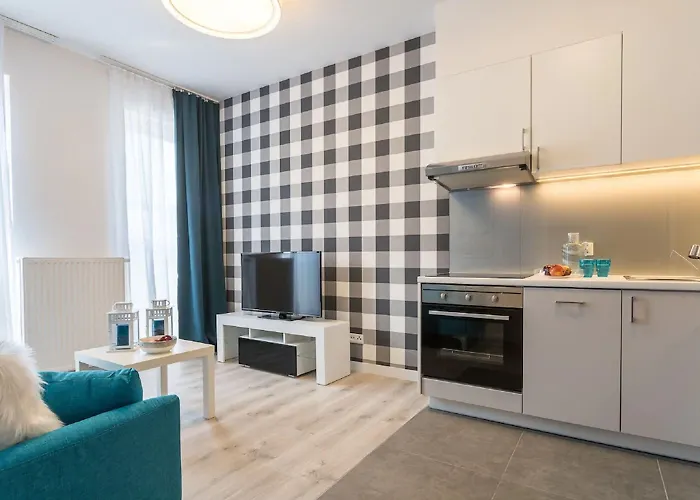 Dabrowskiego By The Railway Station * Wroclaw