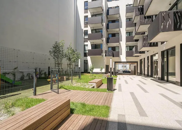 Dabrowskiego By The Railway Station * Wroclaw