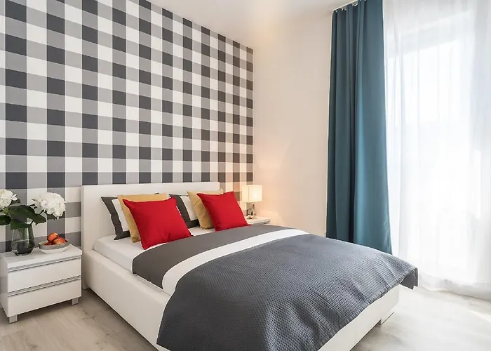 Dabrowskiego By The Railway Station